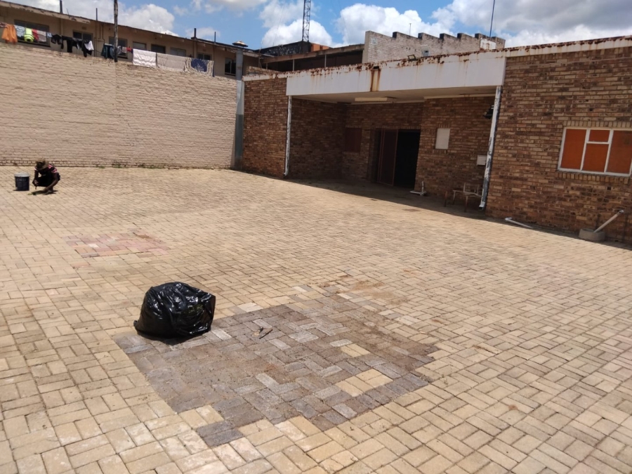 Commercial Property for Sale in La Hoff North West